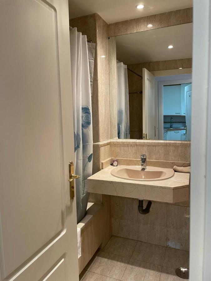 Plenilunio Suite, Airport, Ifema, Wanda Madrid Extérieur photo